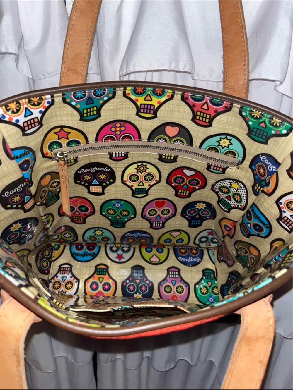 Consuela Classic Tote - Picture 3 of 7